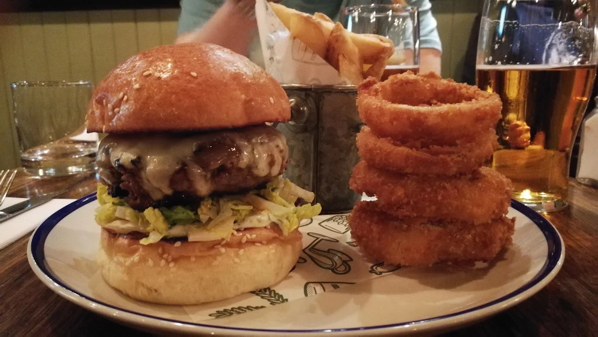 The Fifth Burger, The Fifth Province Irish Bar & Restaurant