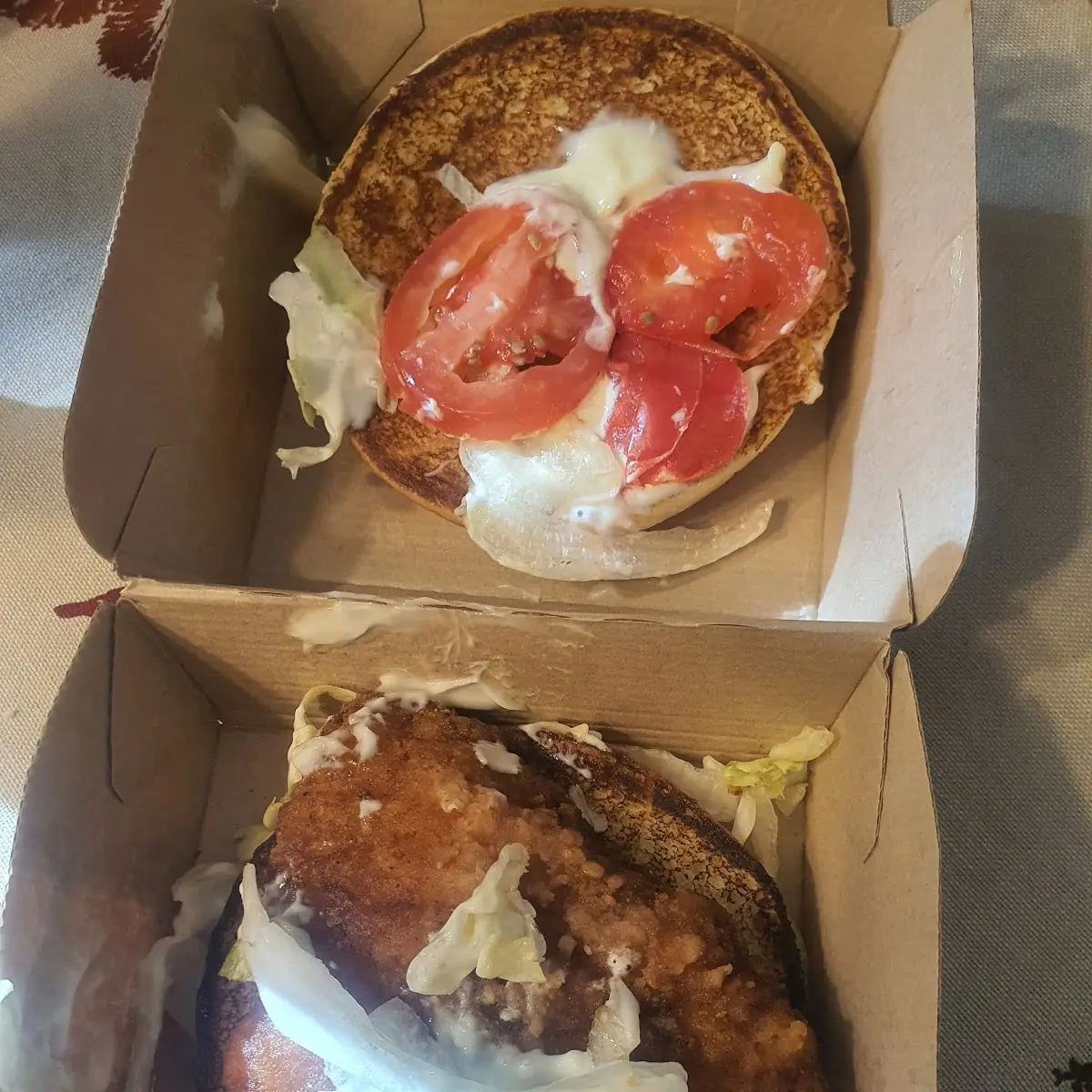 Deluxe Chicken Sandwich Combo