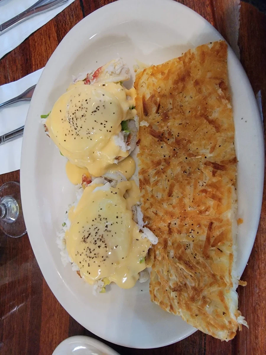 Crab Cake Benedict