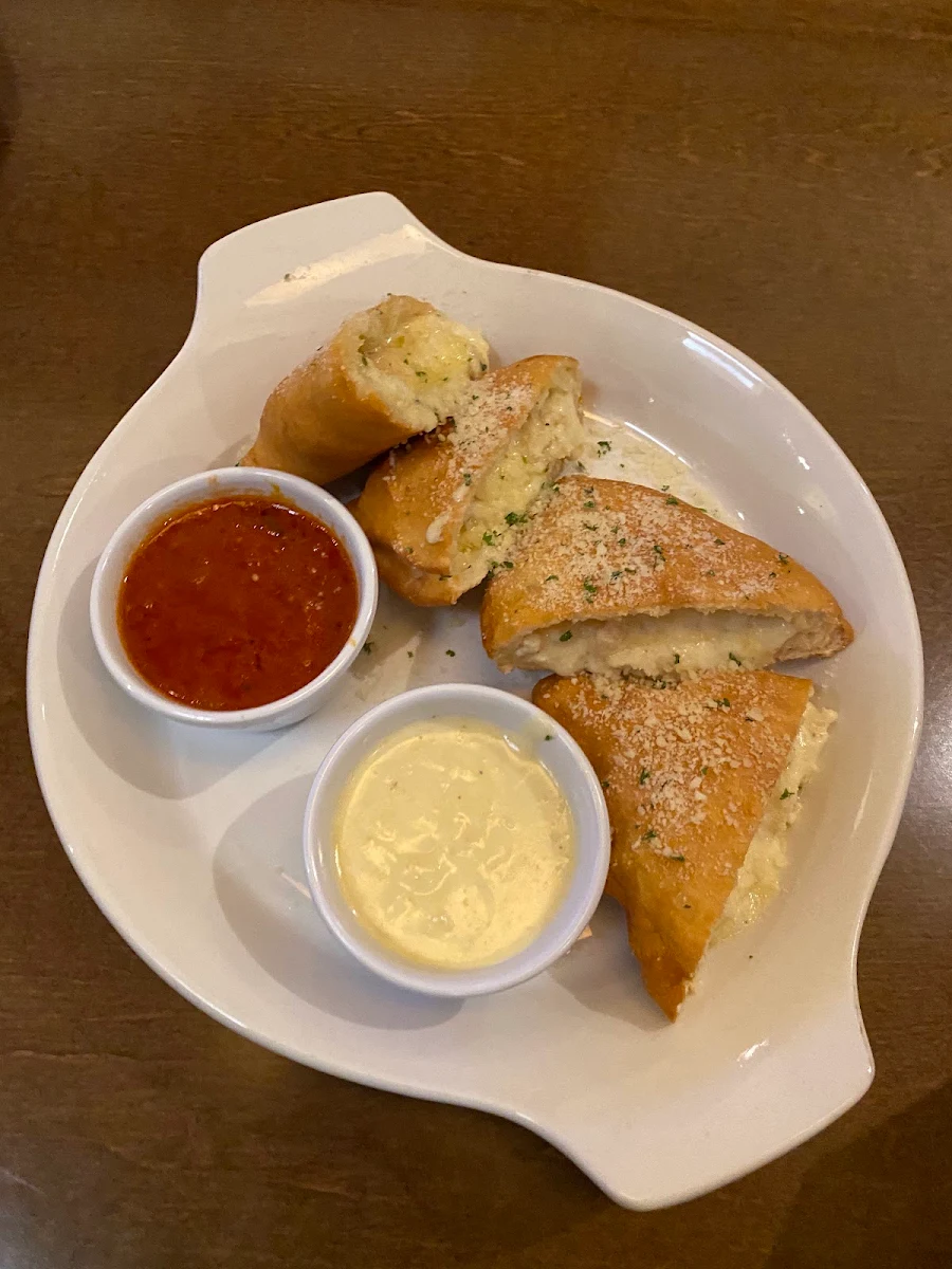 Never Ending Dipping Sauces for Breadsticks
