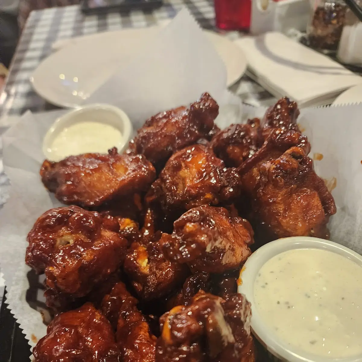 Chicken Wings with Sauce