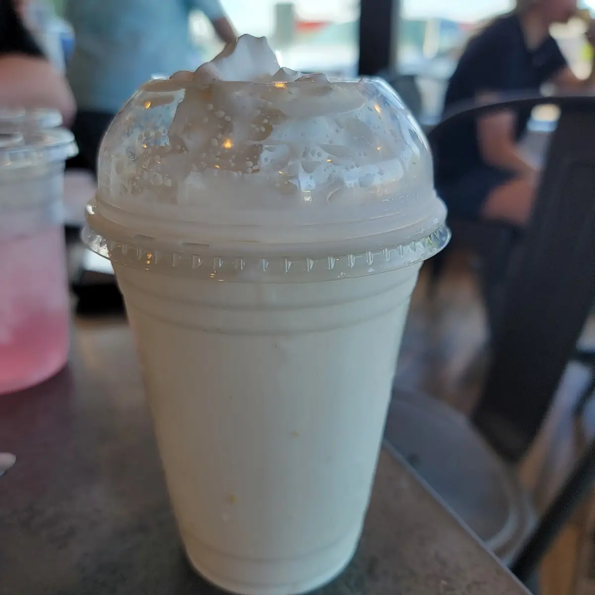 Shake Vanilla Milkshake