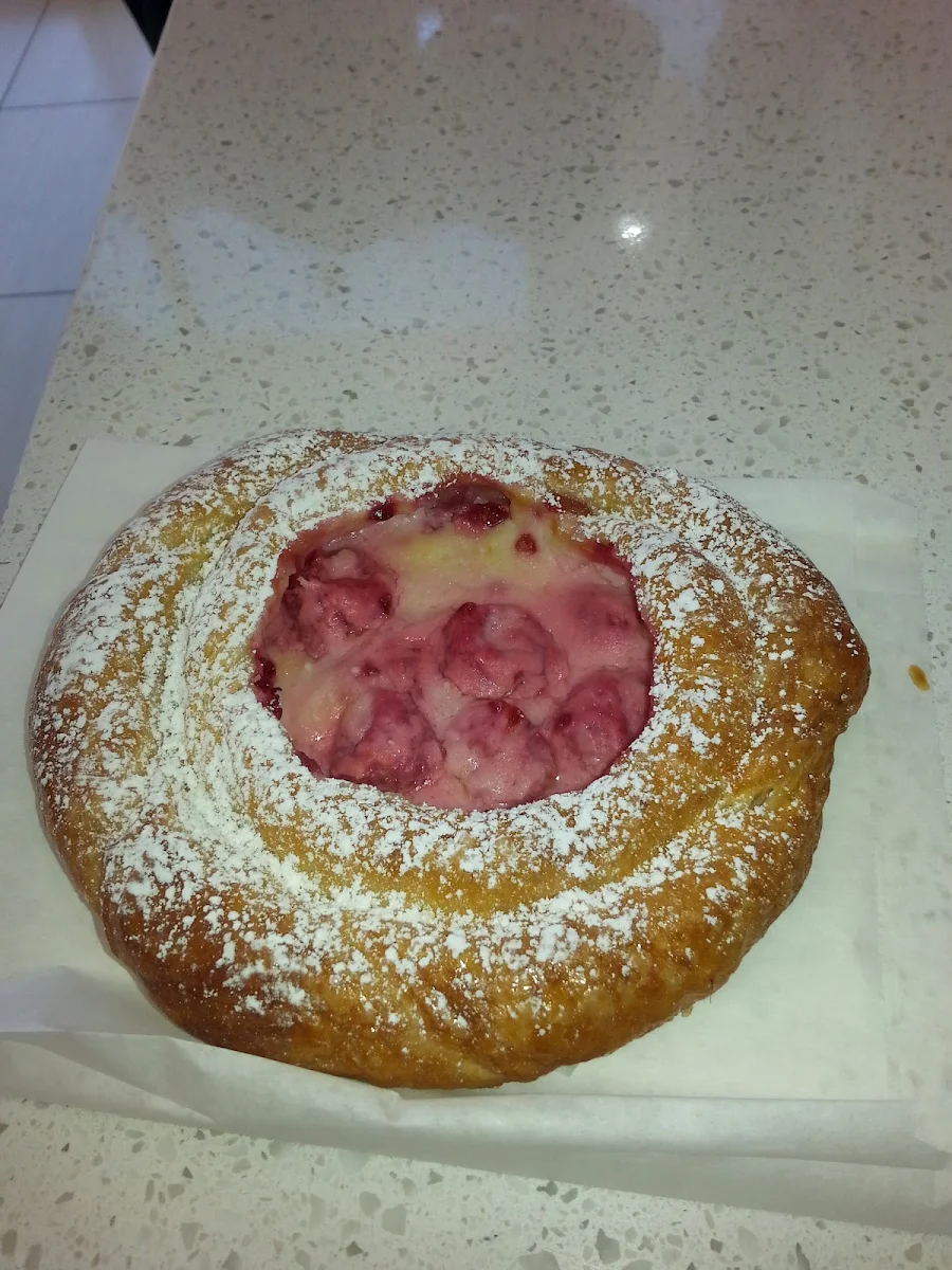 Raspberry Cheese Cake