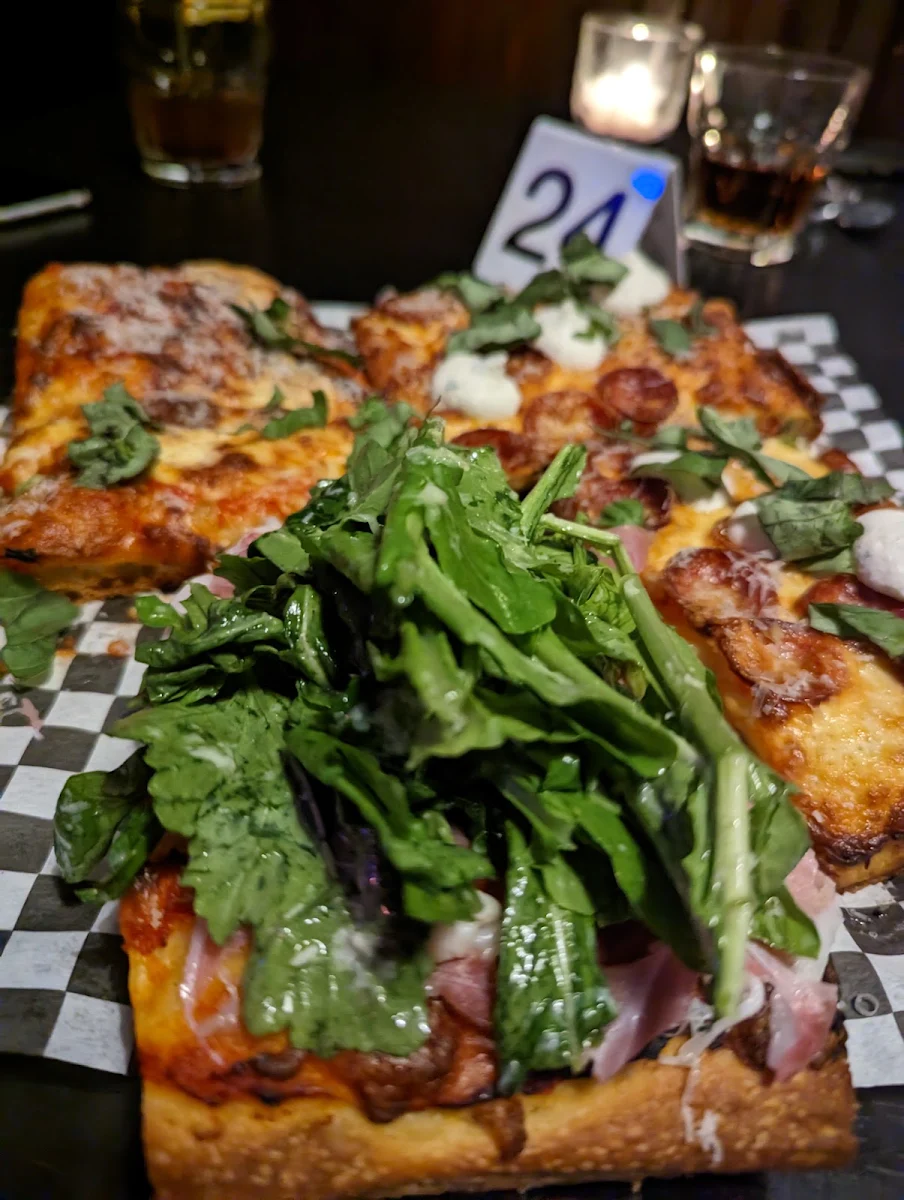 Snuggs Pizza