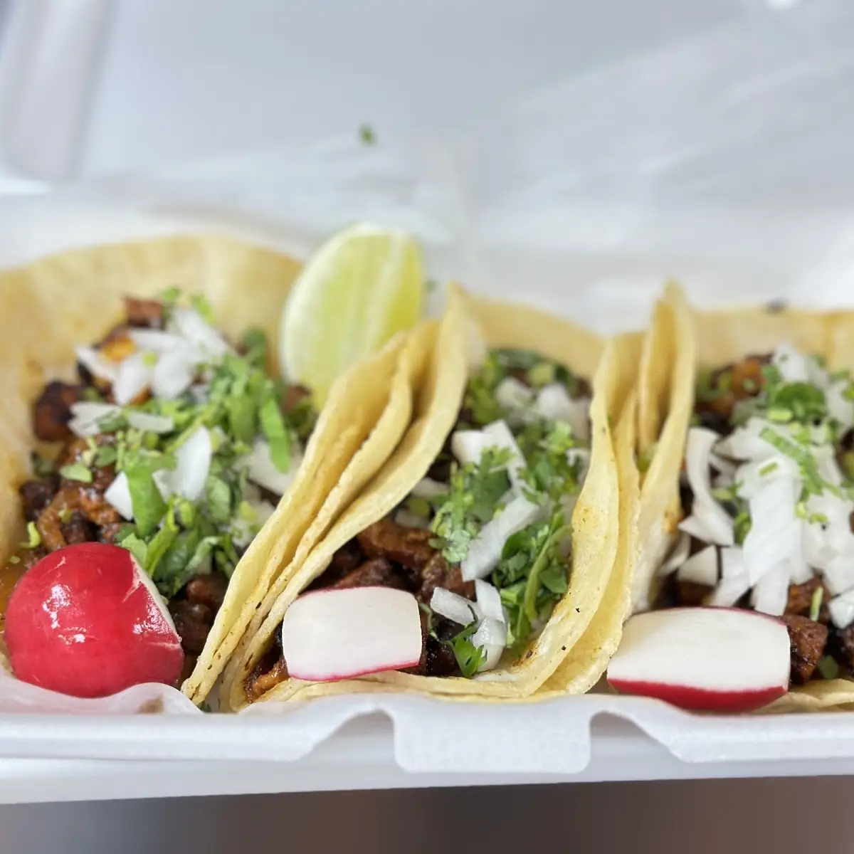 26 Tacos Dorados De Pollo