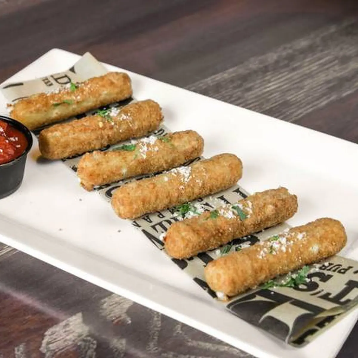 Crispy Fried Mozzarella Sticks