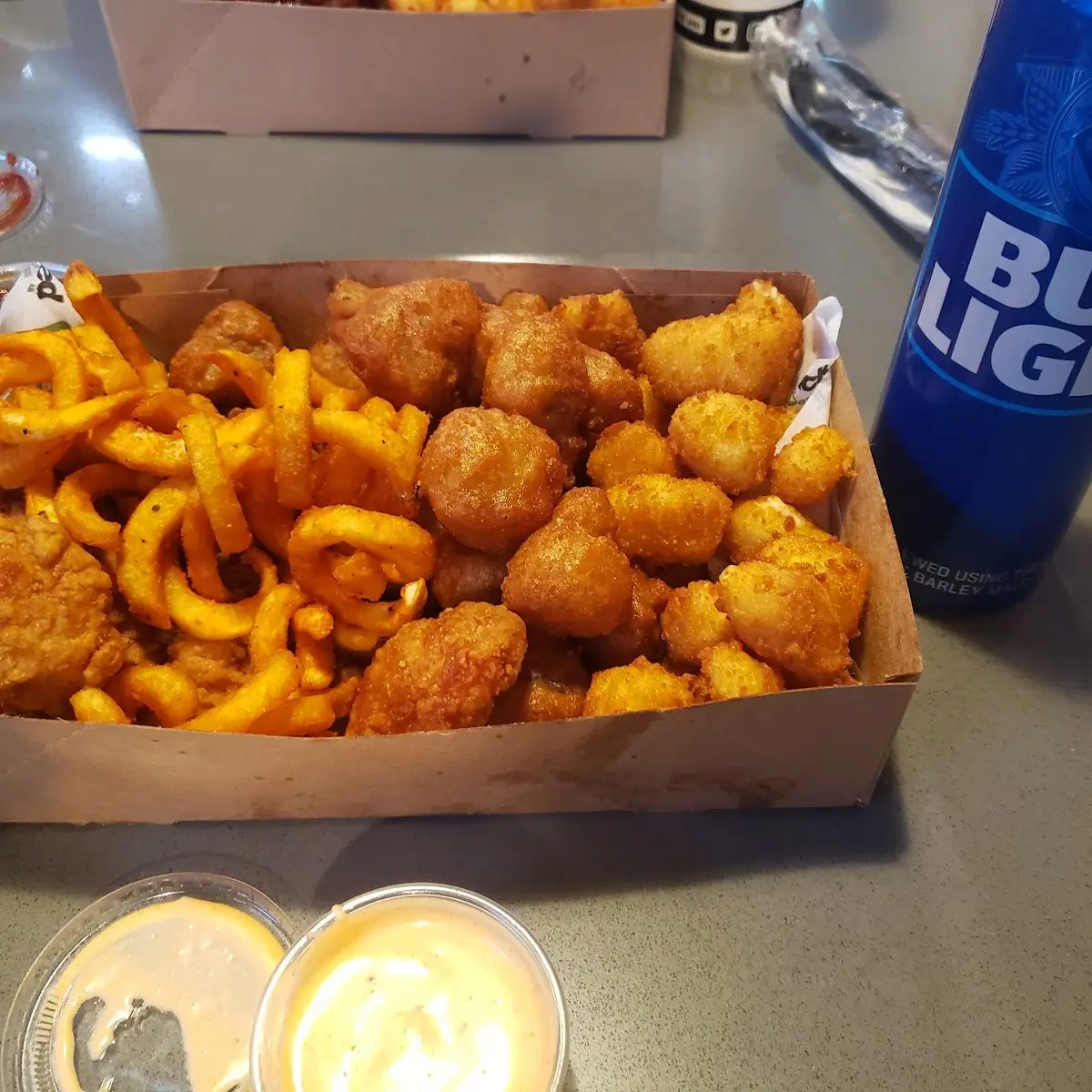 Appetizer Sampler with a Bud Light