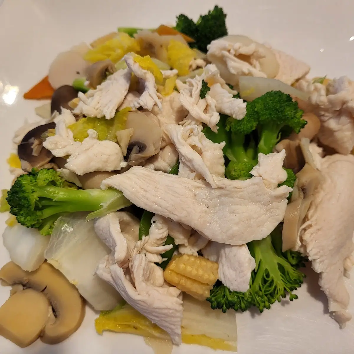 Chicken Broccoli with Garlic Sauce
