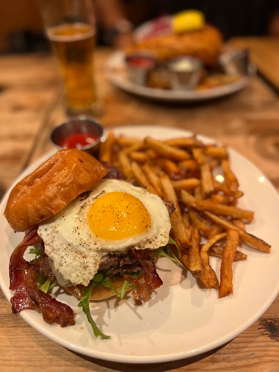 Taproom Burger