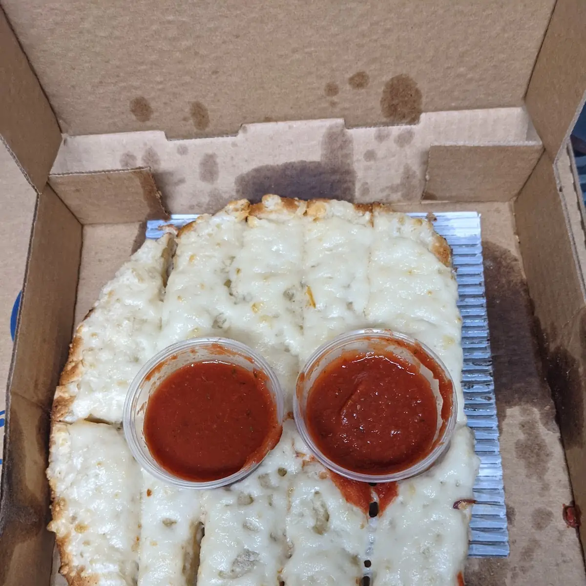 Vegan Cheesy Breadsticks