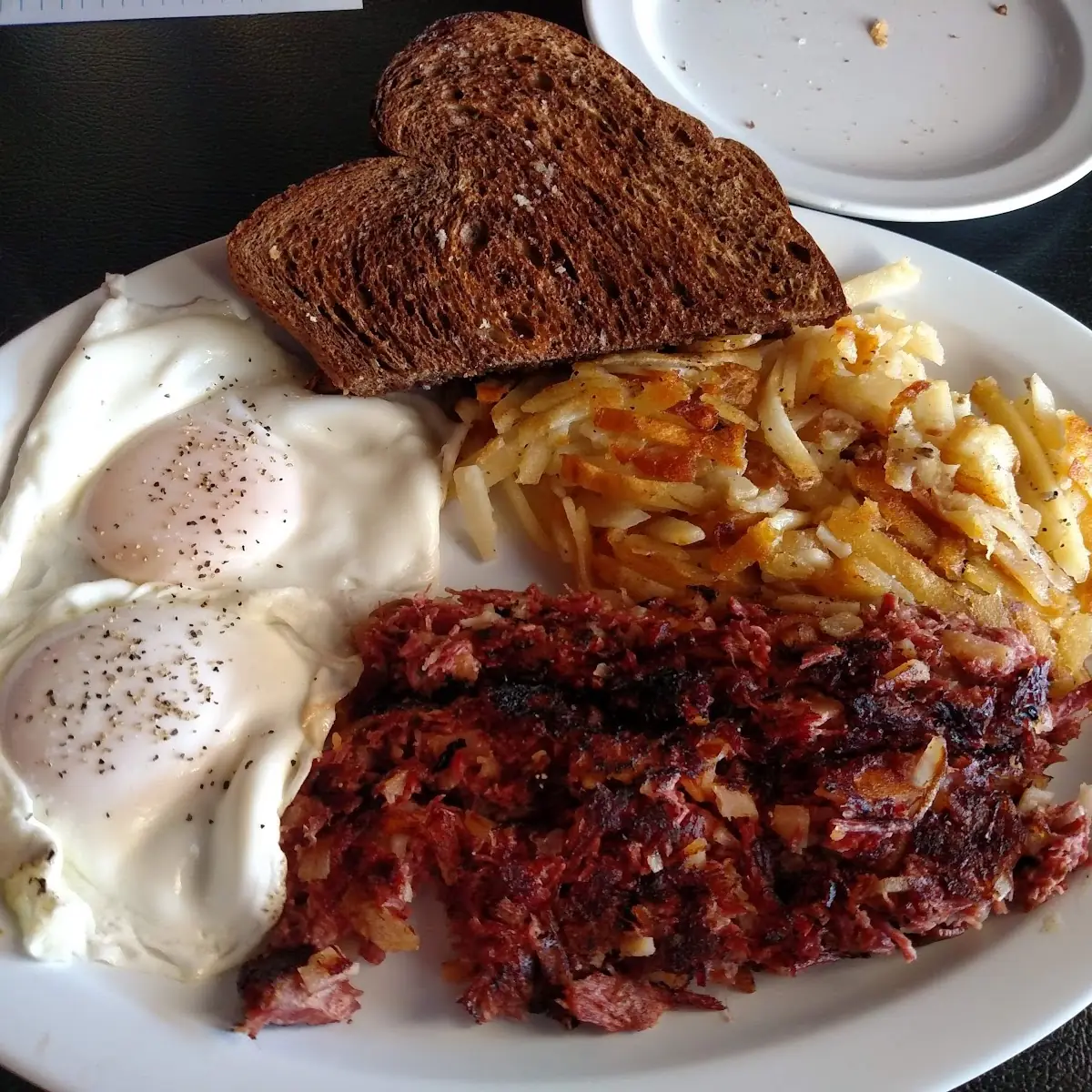 Two Eggs with Hashbrowns