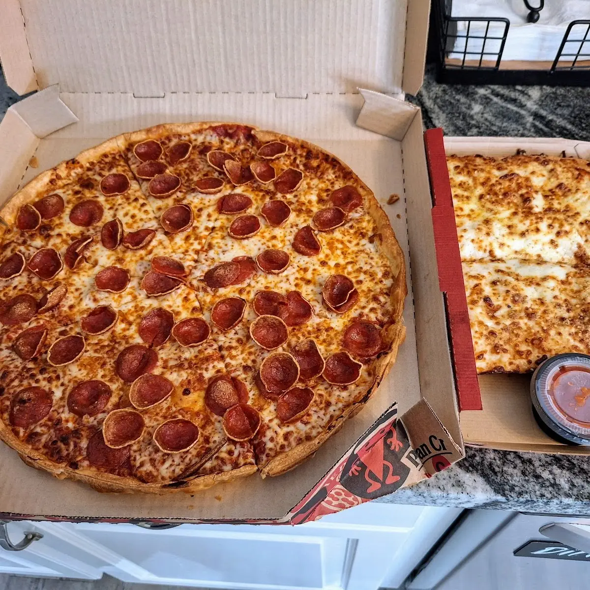 Pepperoni Pizza with Cheese Bread