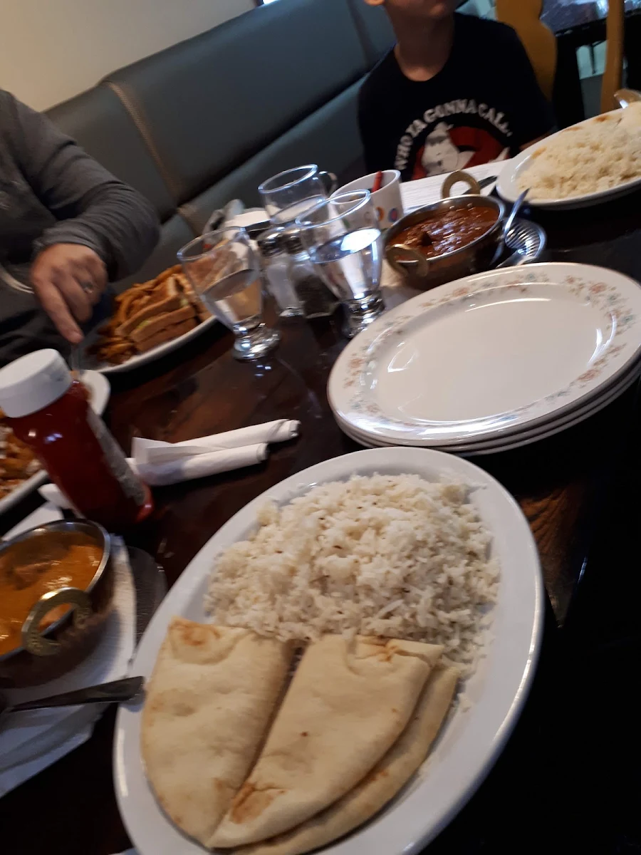 Highlights, Highway Host Restaurant