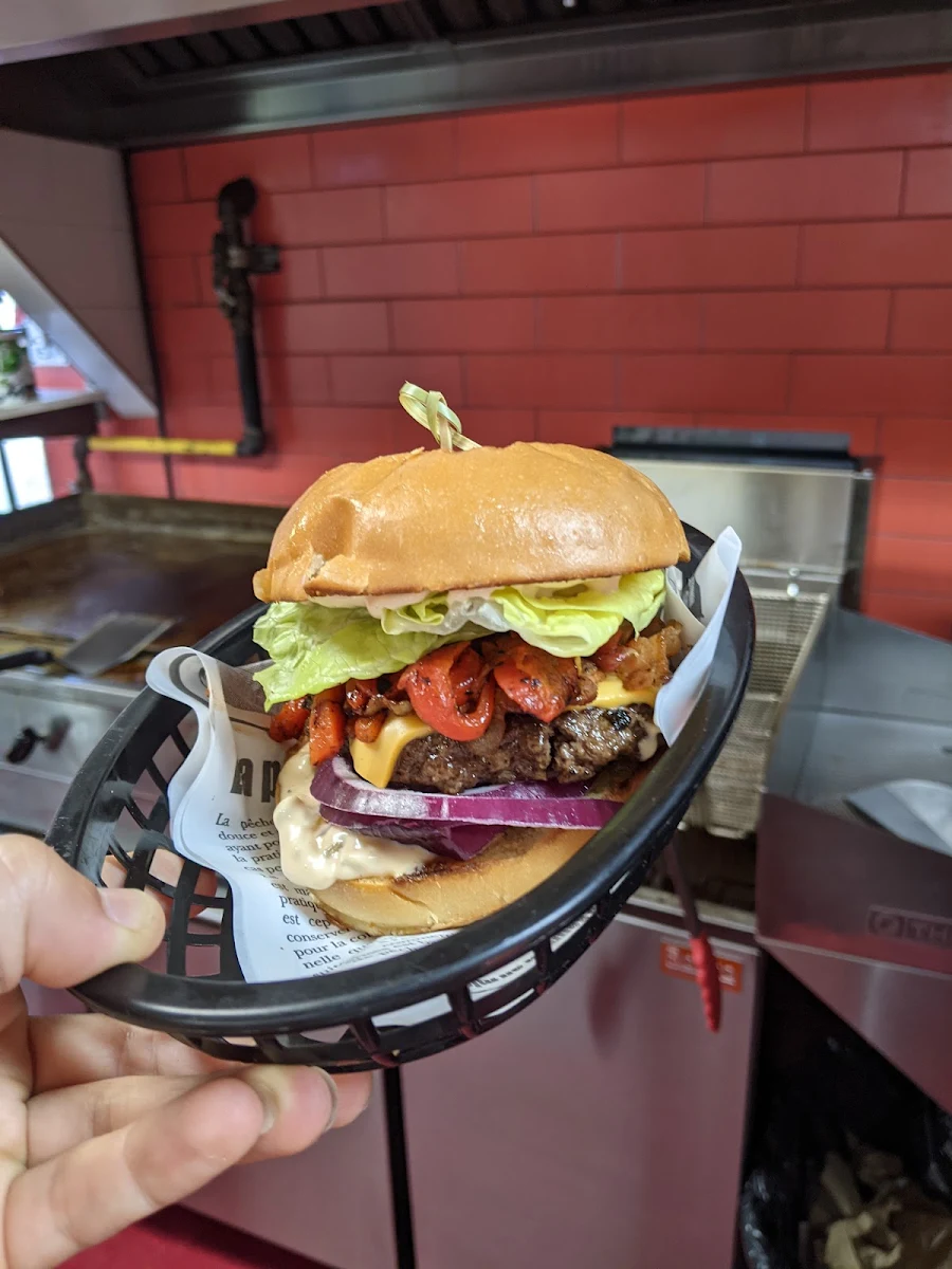 Mega Burger, Le Shack à Patates