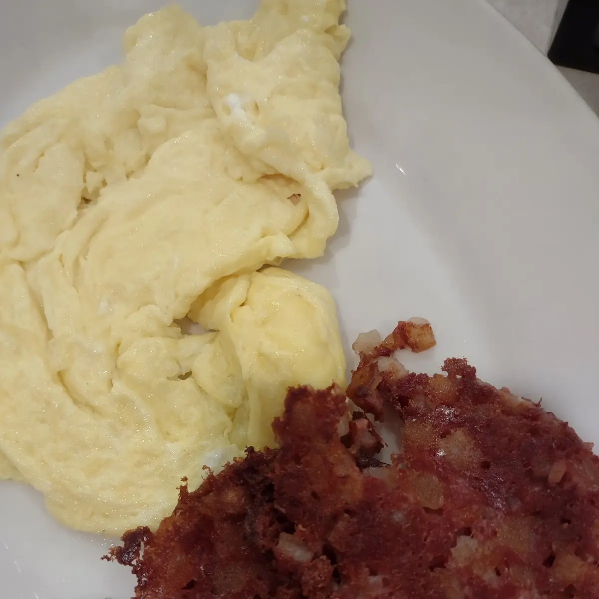 Scrambled Eggs and Corned Beef Hash Browns