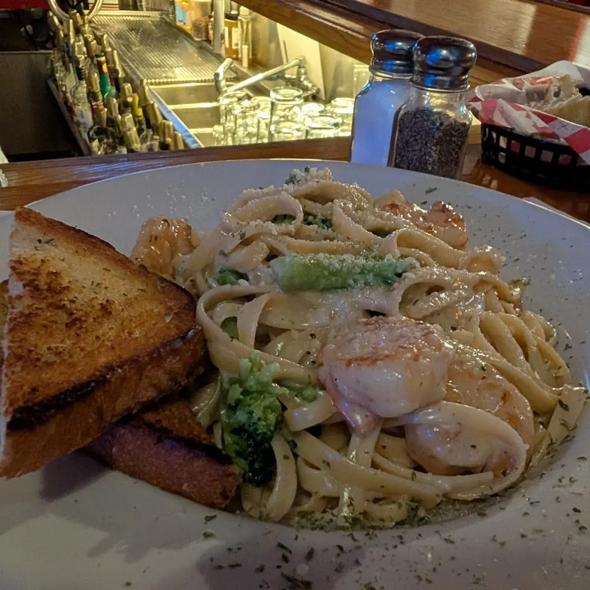 Shrimp Alfredo Pasta