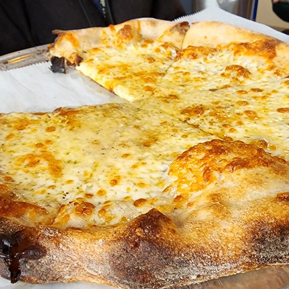 Cacio E Pepe Pizza