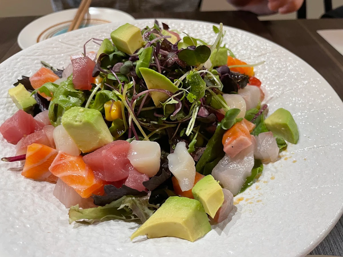 Sashimi Poke Salad GFO