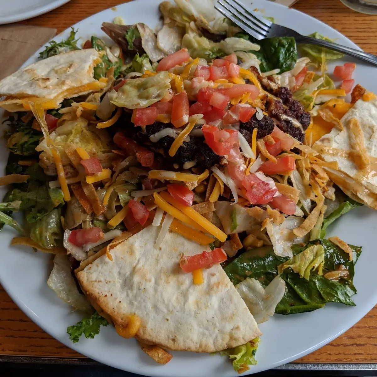 Quesedia Explosion Salad