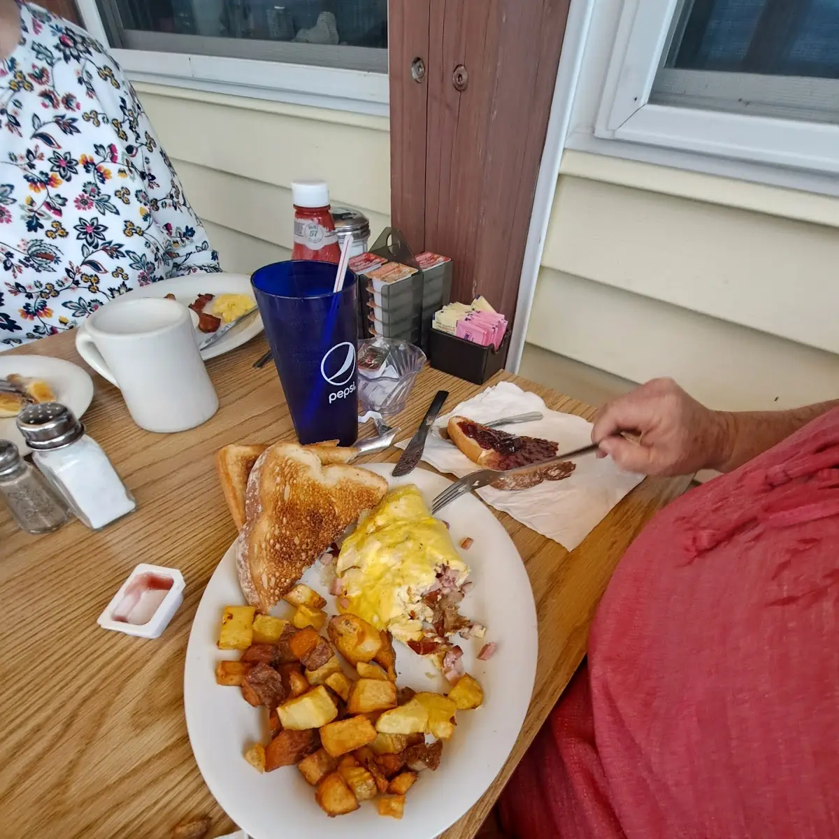 Meat Lovers Omelet
