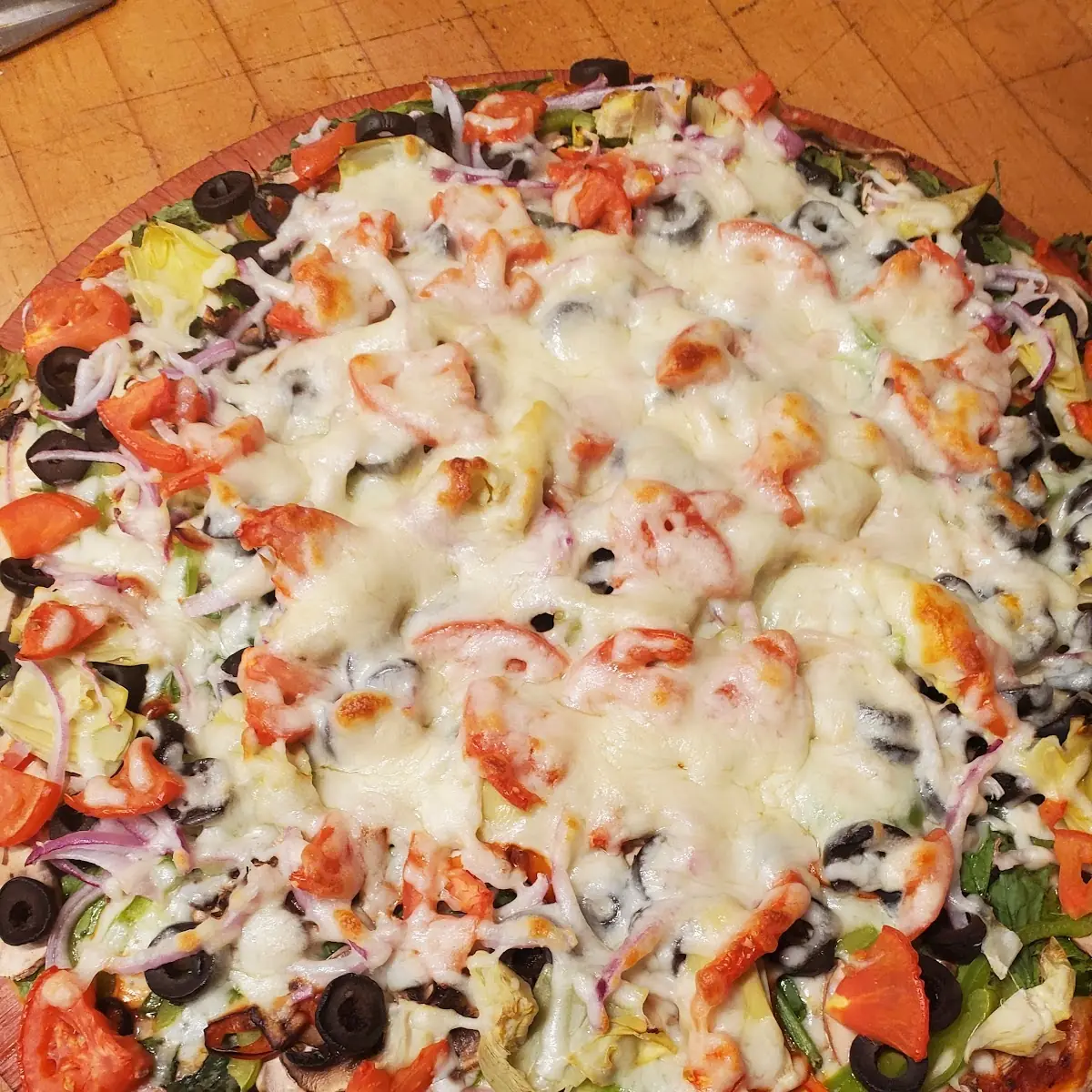 mt Shasta Veggie Pizza