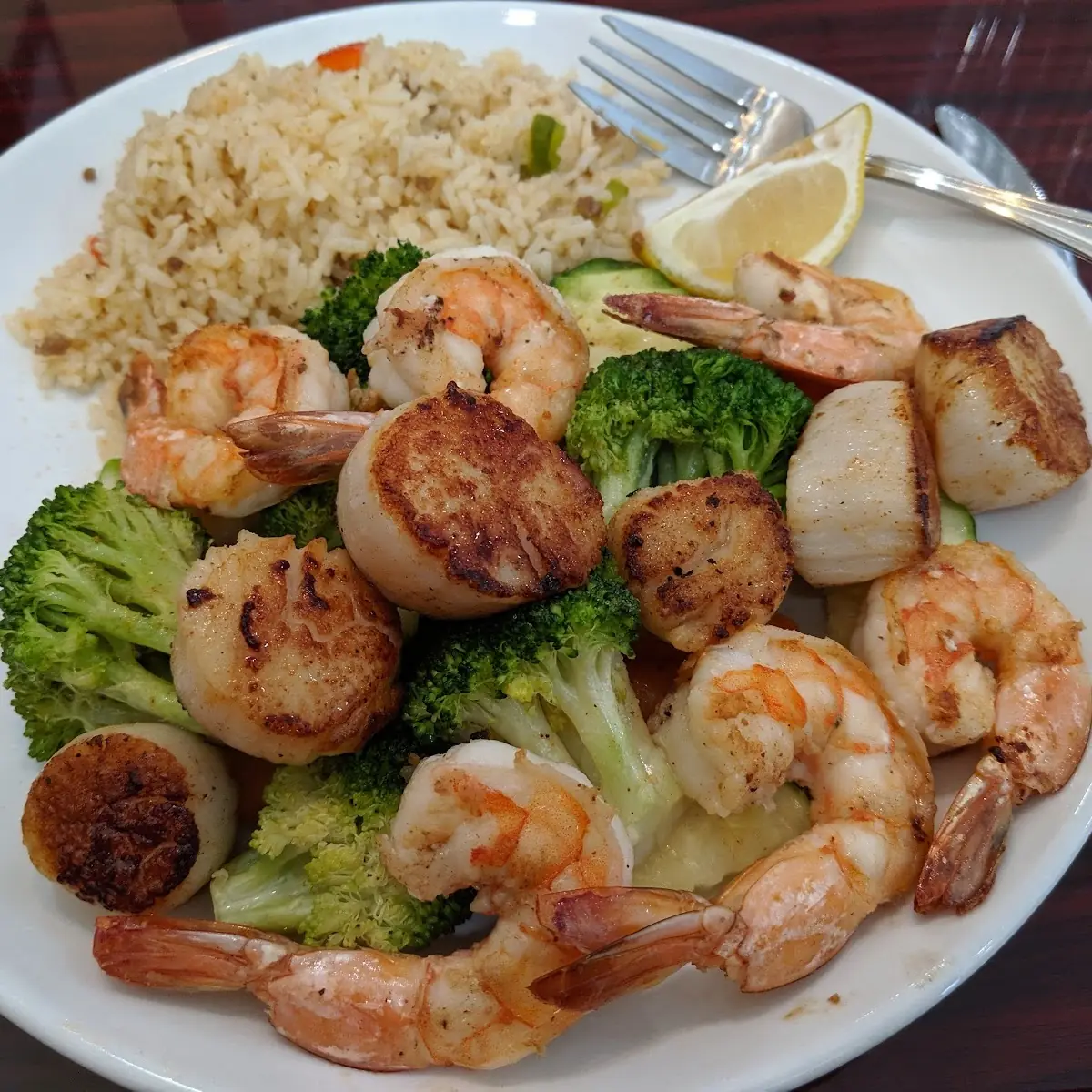 Grilled Shrimp & Scallops