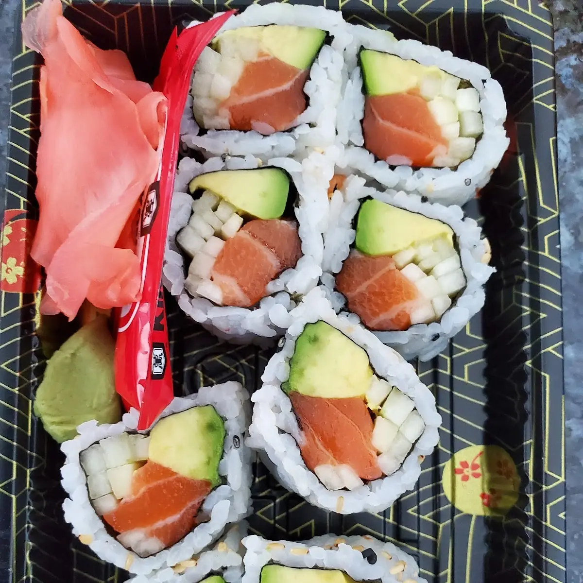 Salmon Roll