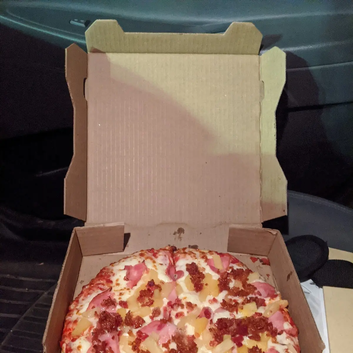 Hawaiian Pizza