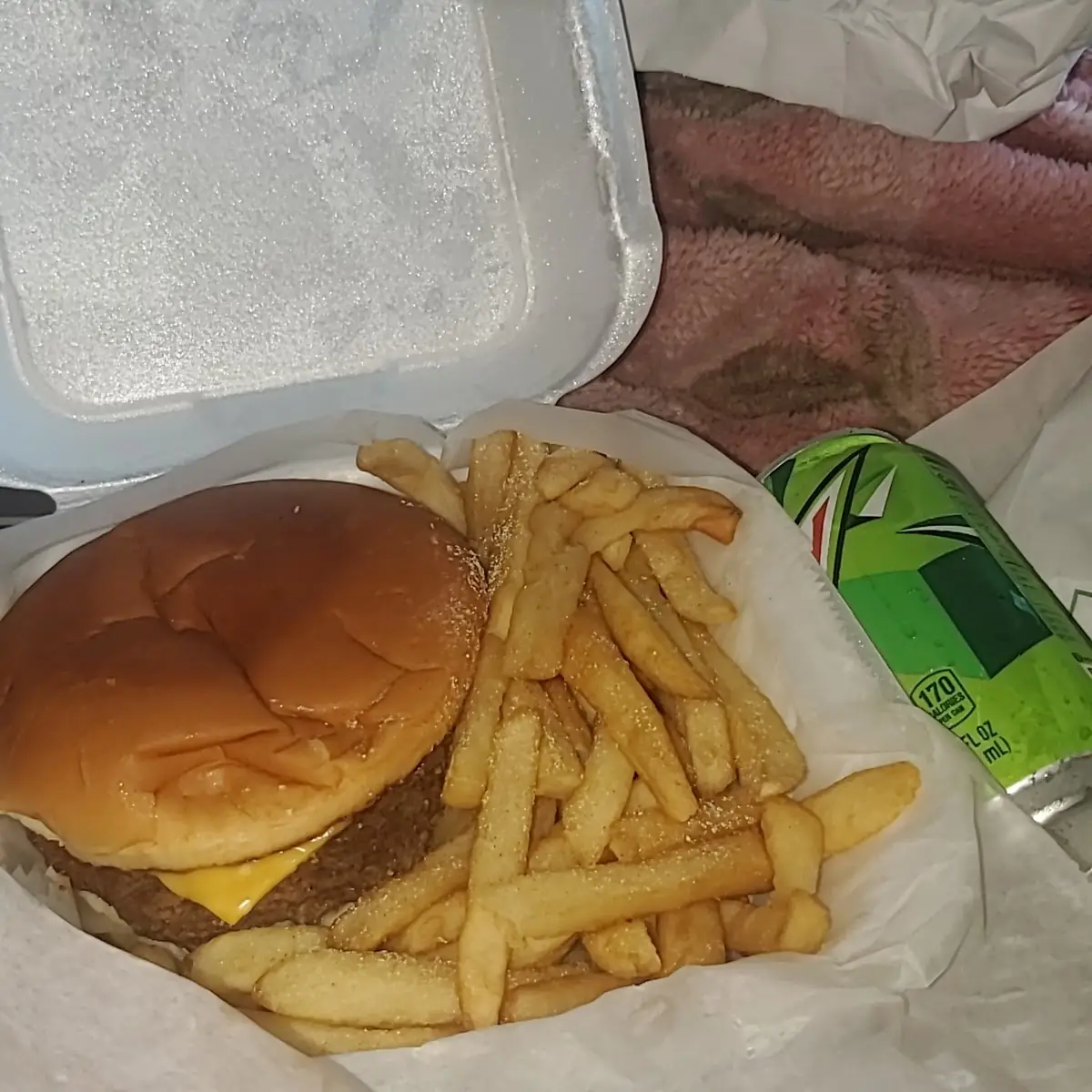 Cheeseburger Combo