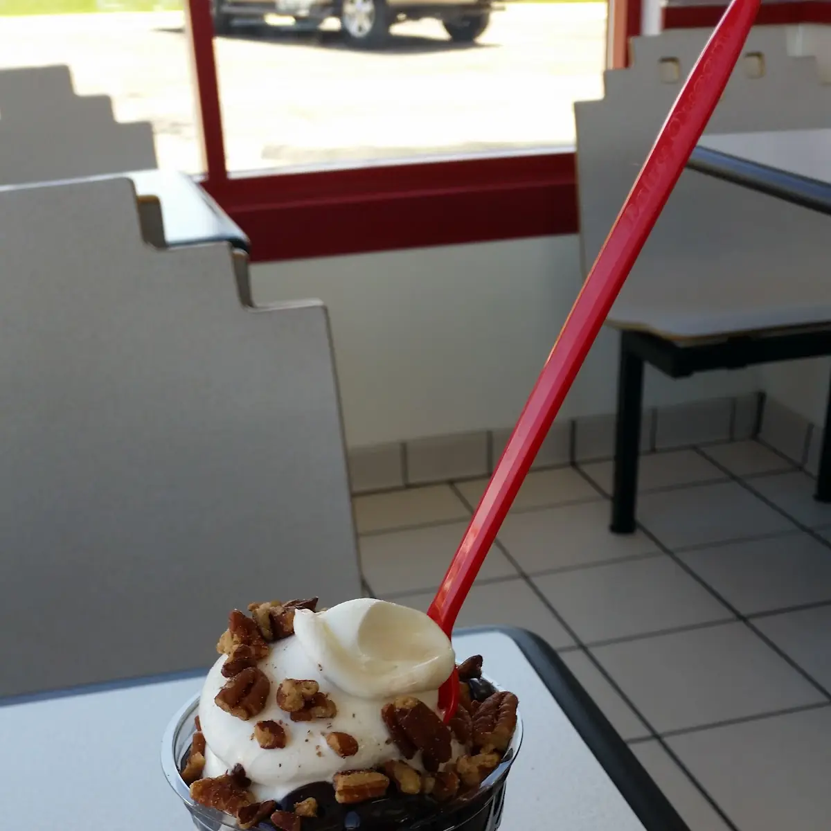 Peanuts Buster Parfait