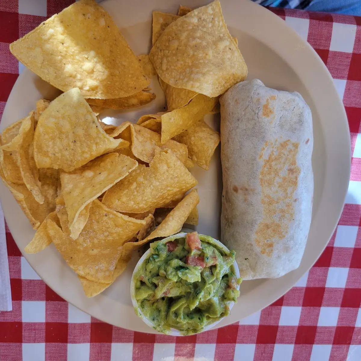 4 Oz Guacamole