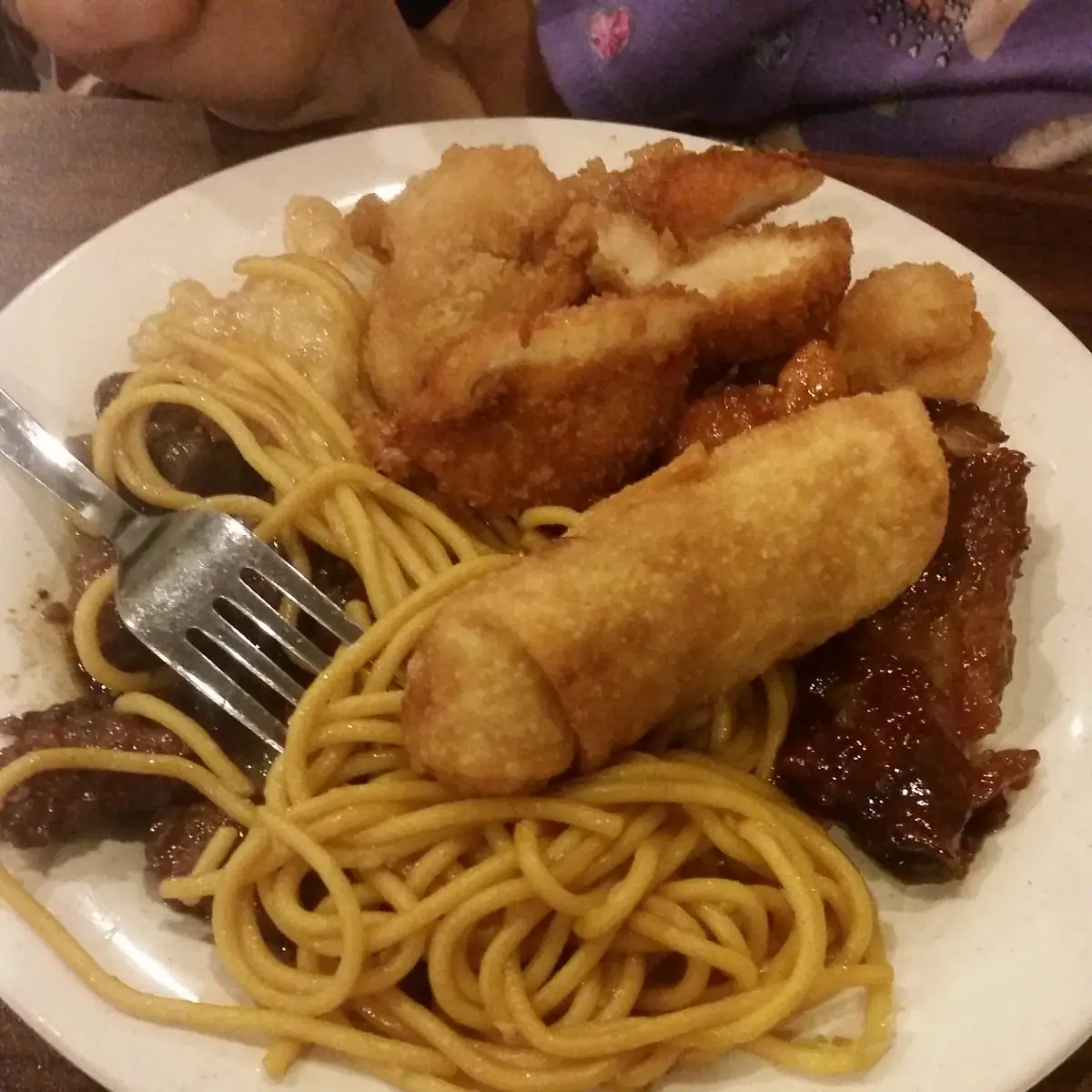Lo Mean Egg Roll Peanut Butter Pork Simple Buffet