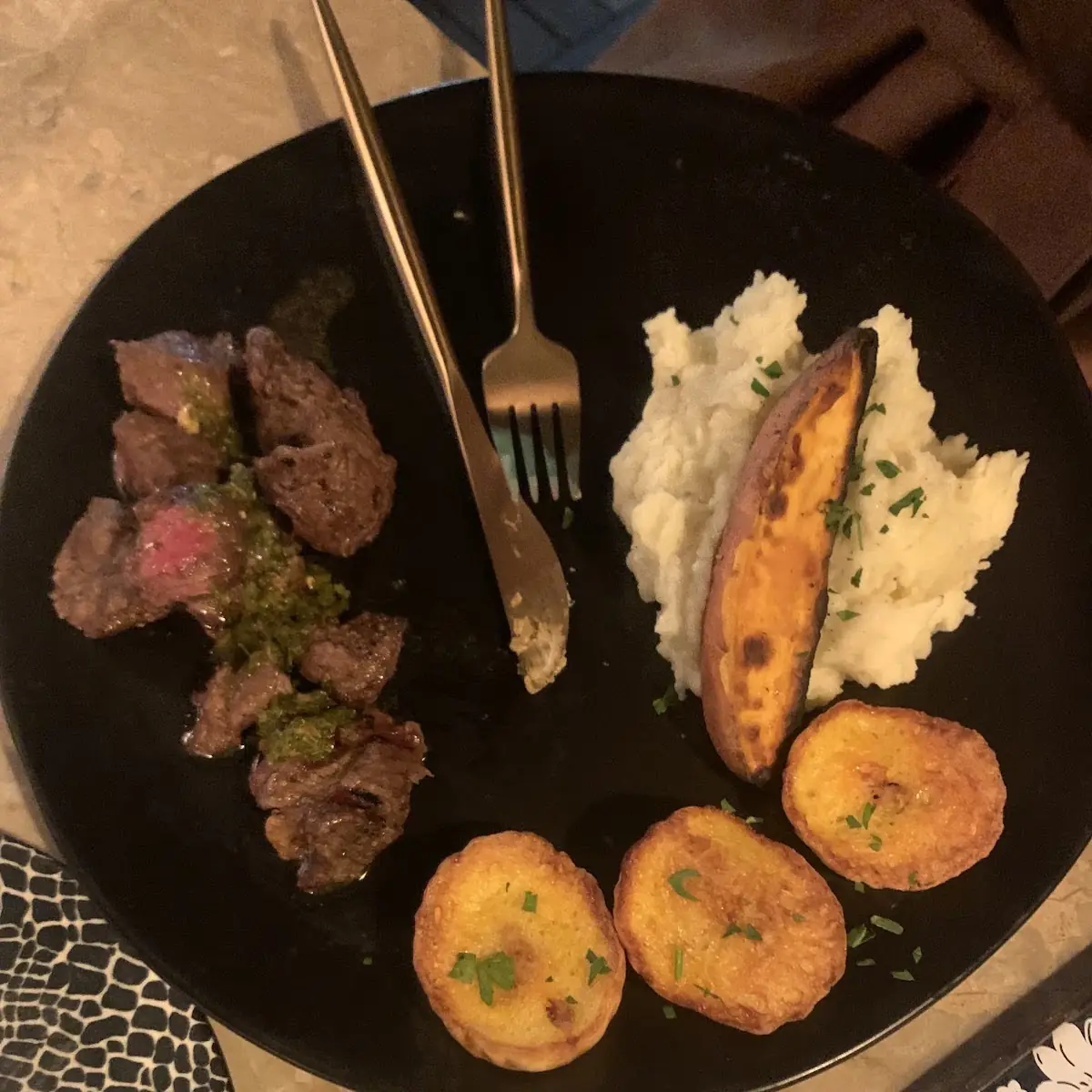 Filet Mignon with Mashed Potatoes