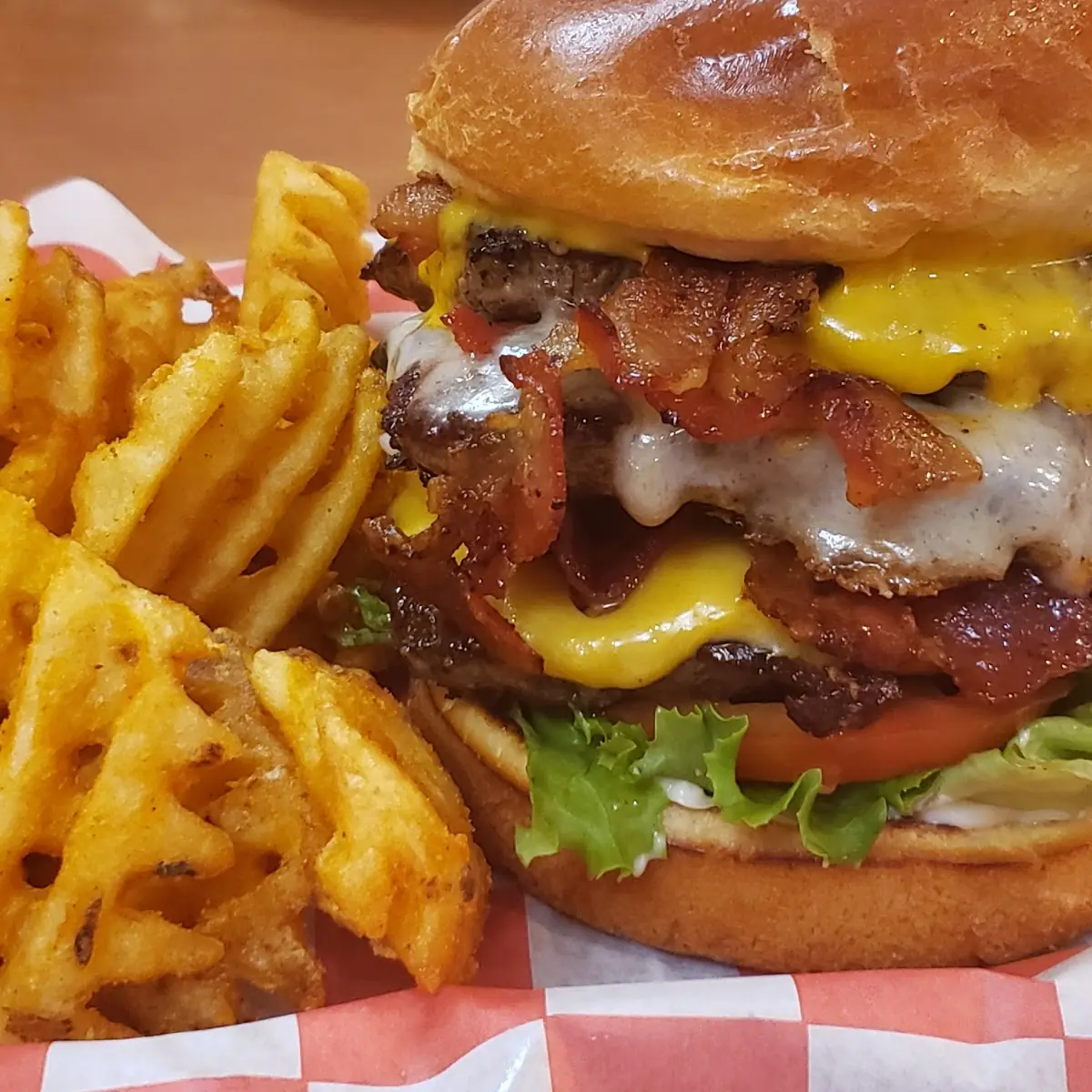 Triple Cheeseburger Combo