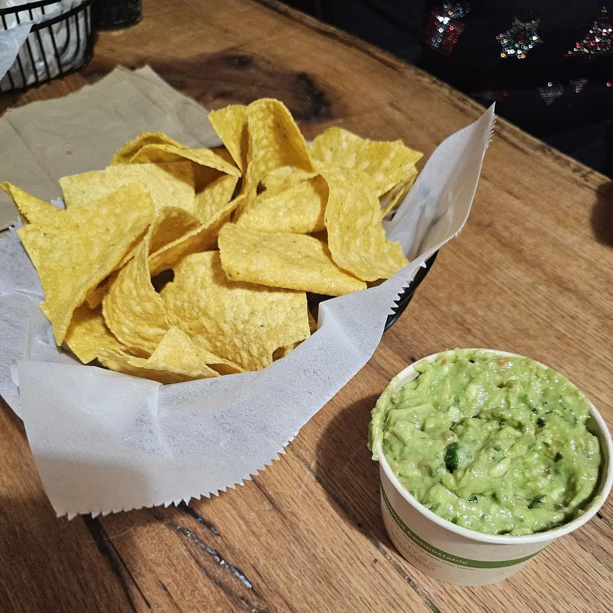 Chips & Guacamole