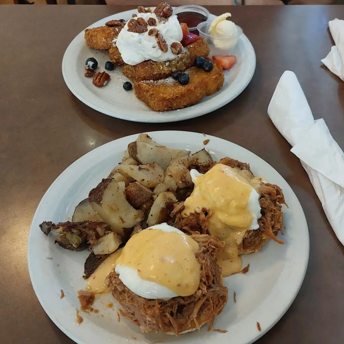 Pulled Pork Benedict