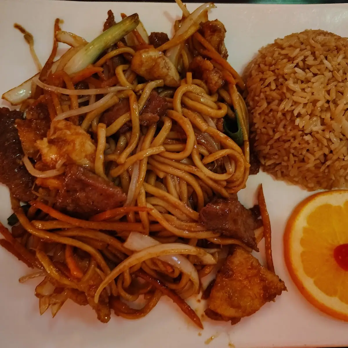 Barbeque Pork Lo Mein