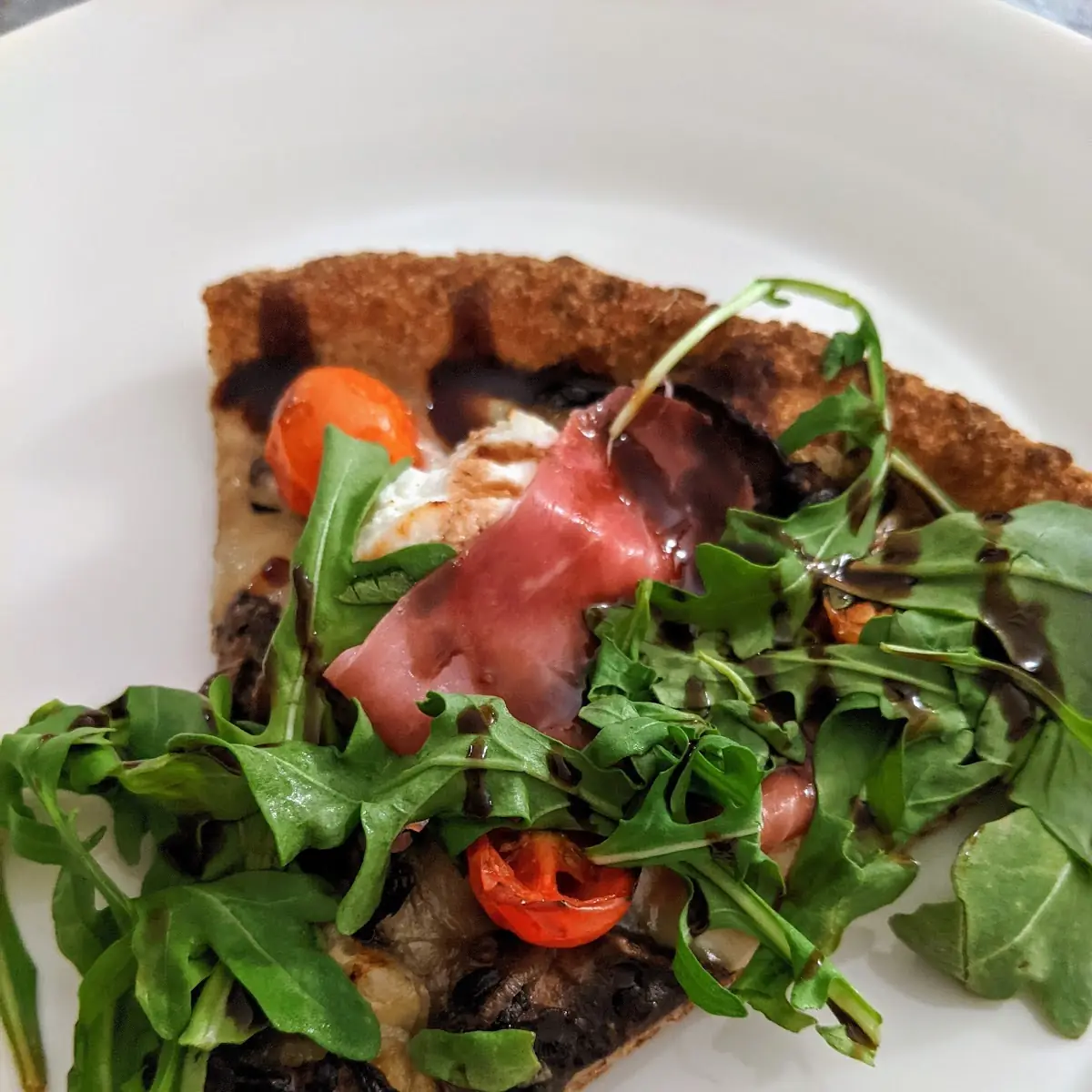 Mushroom Pizza with Prosciutto