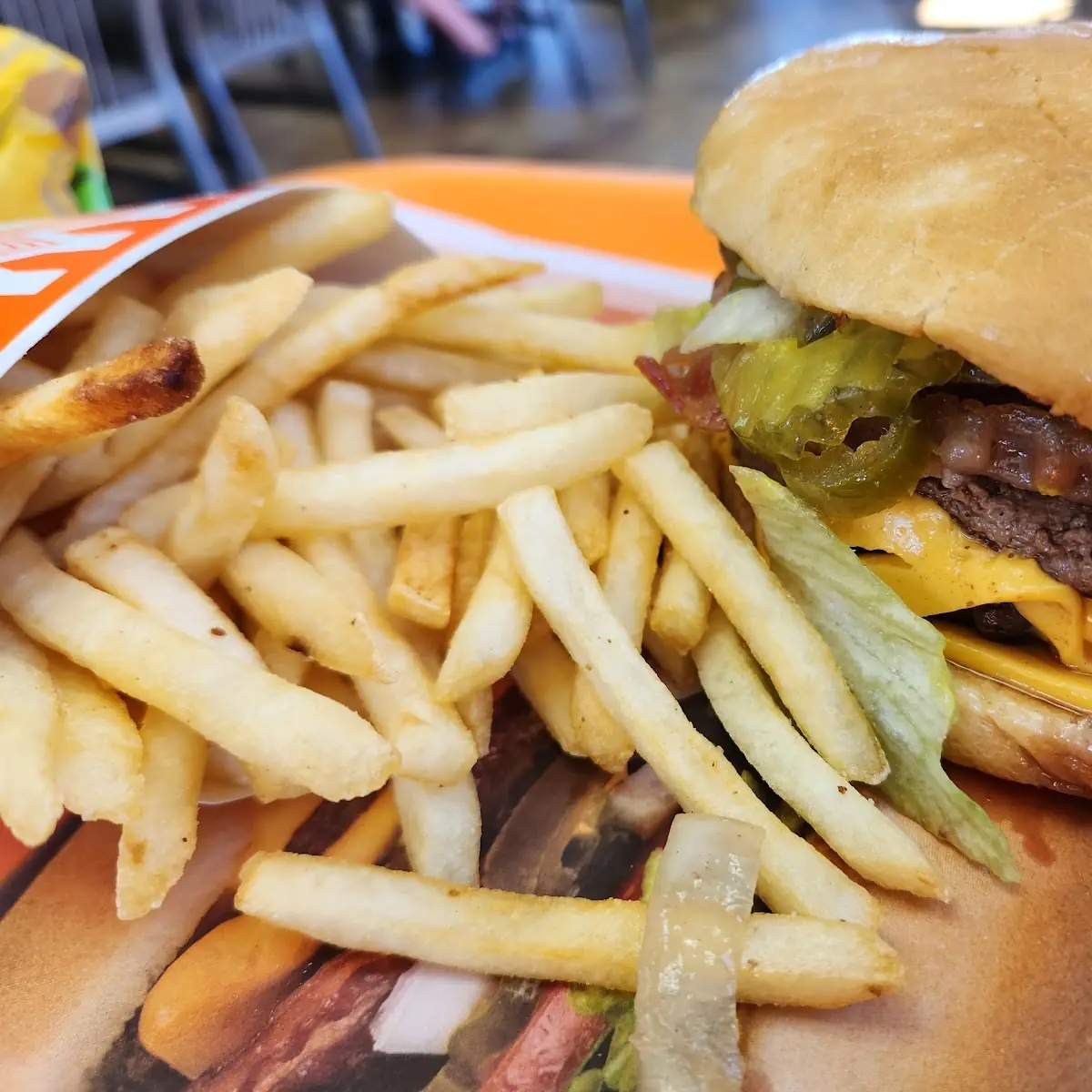 Triple Cheeseburger