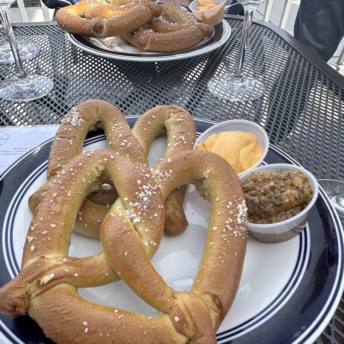 Pretzel w Nacho Cheese
