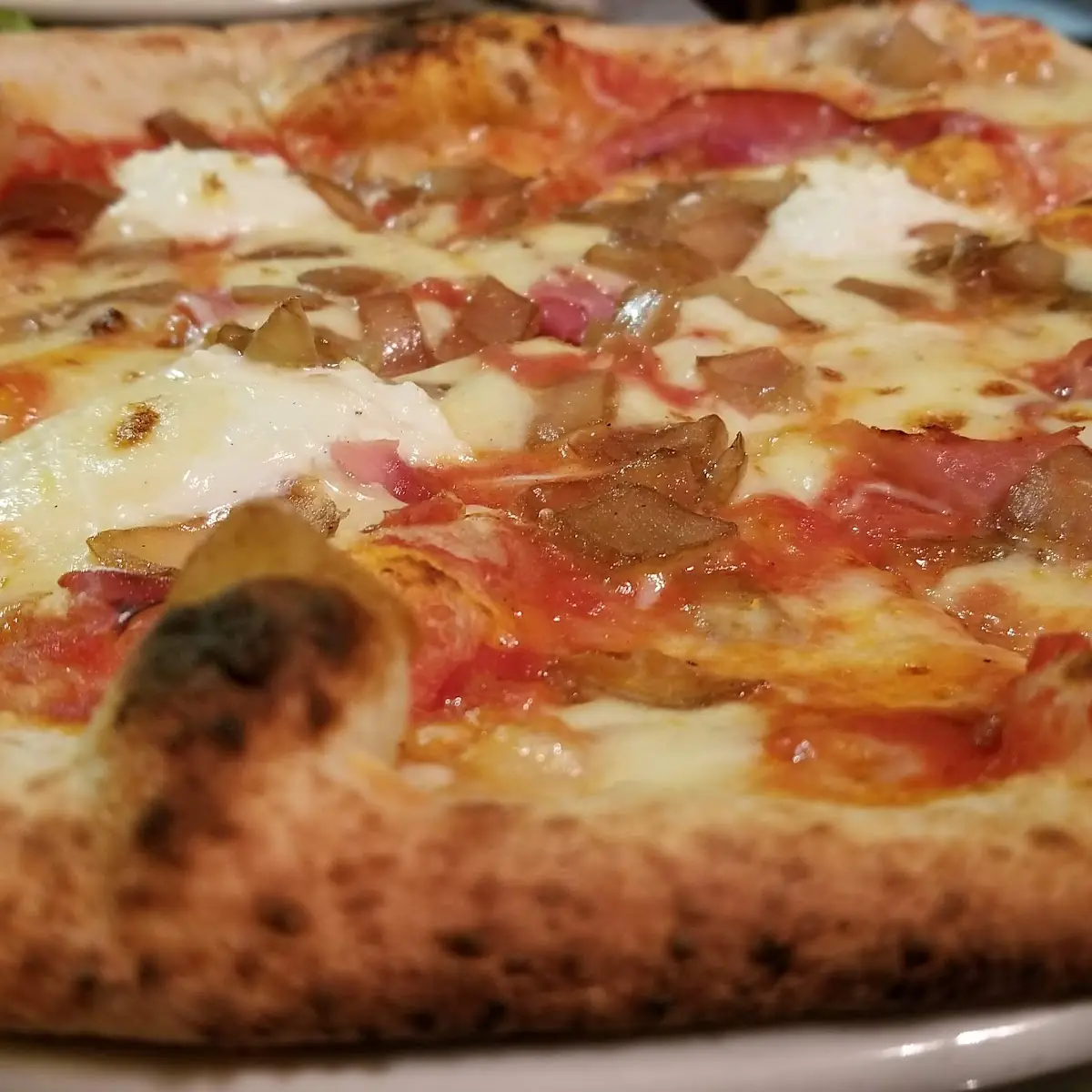 Onion Prosciutto Pizza