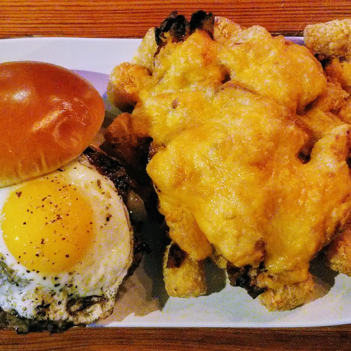 Sunny Side Burger