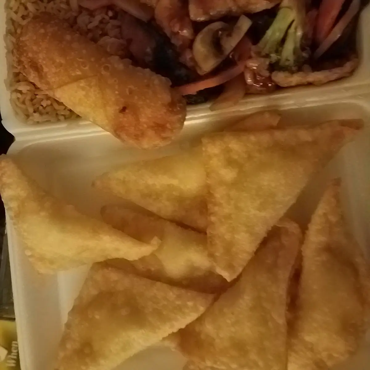 Hunan Chicken & Crab Rangoon