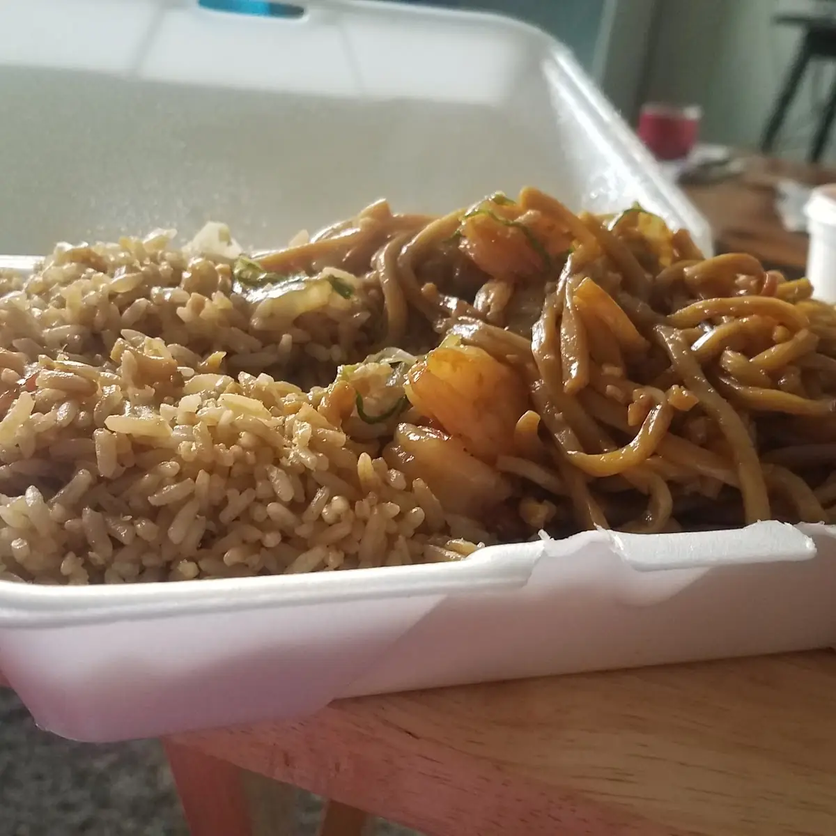 Shrimp Lo Mein