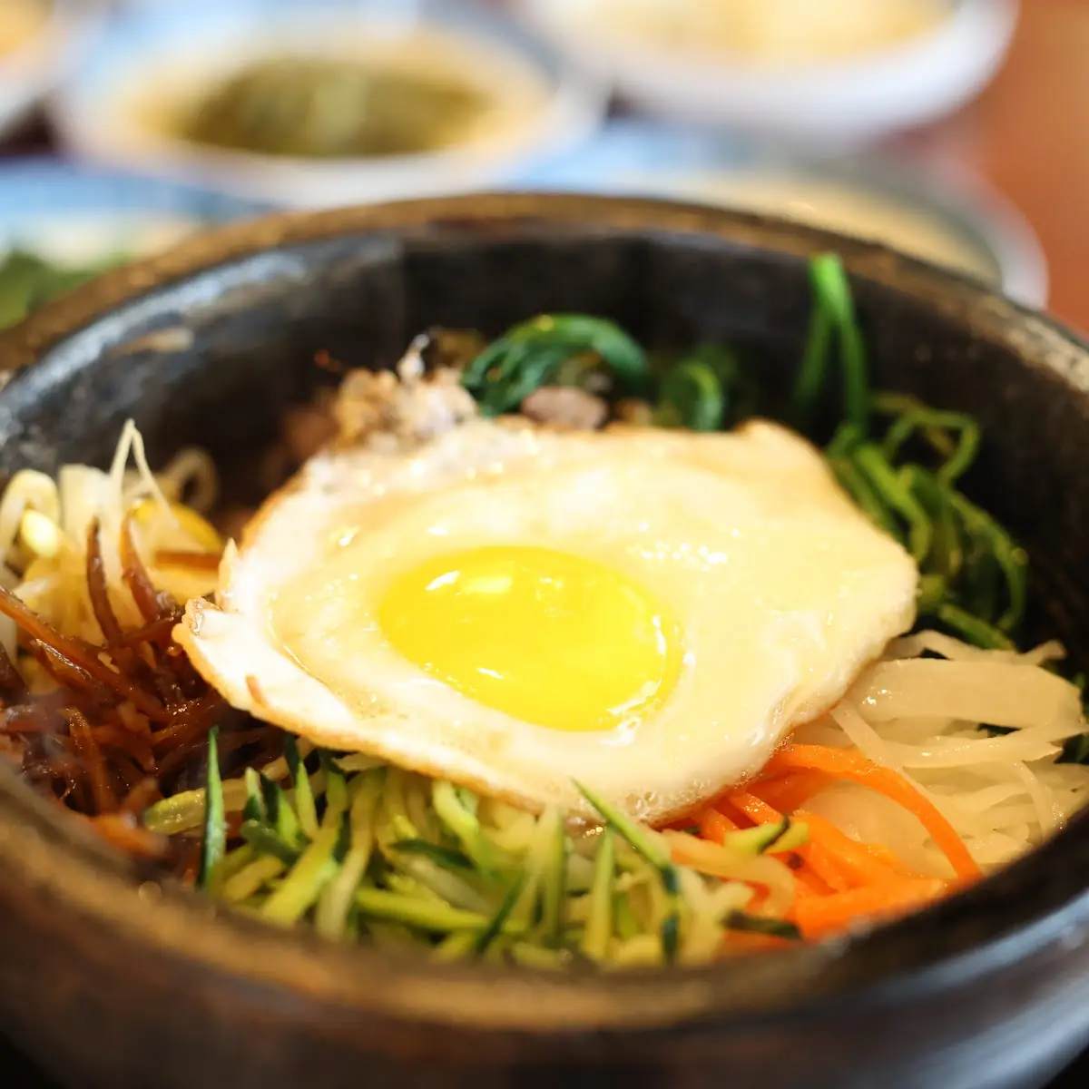 San Chae DOL Sot Bee Bim Bop
