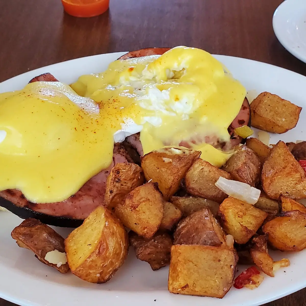 Classic Eggs Benedict