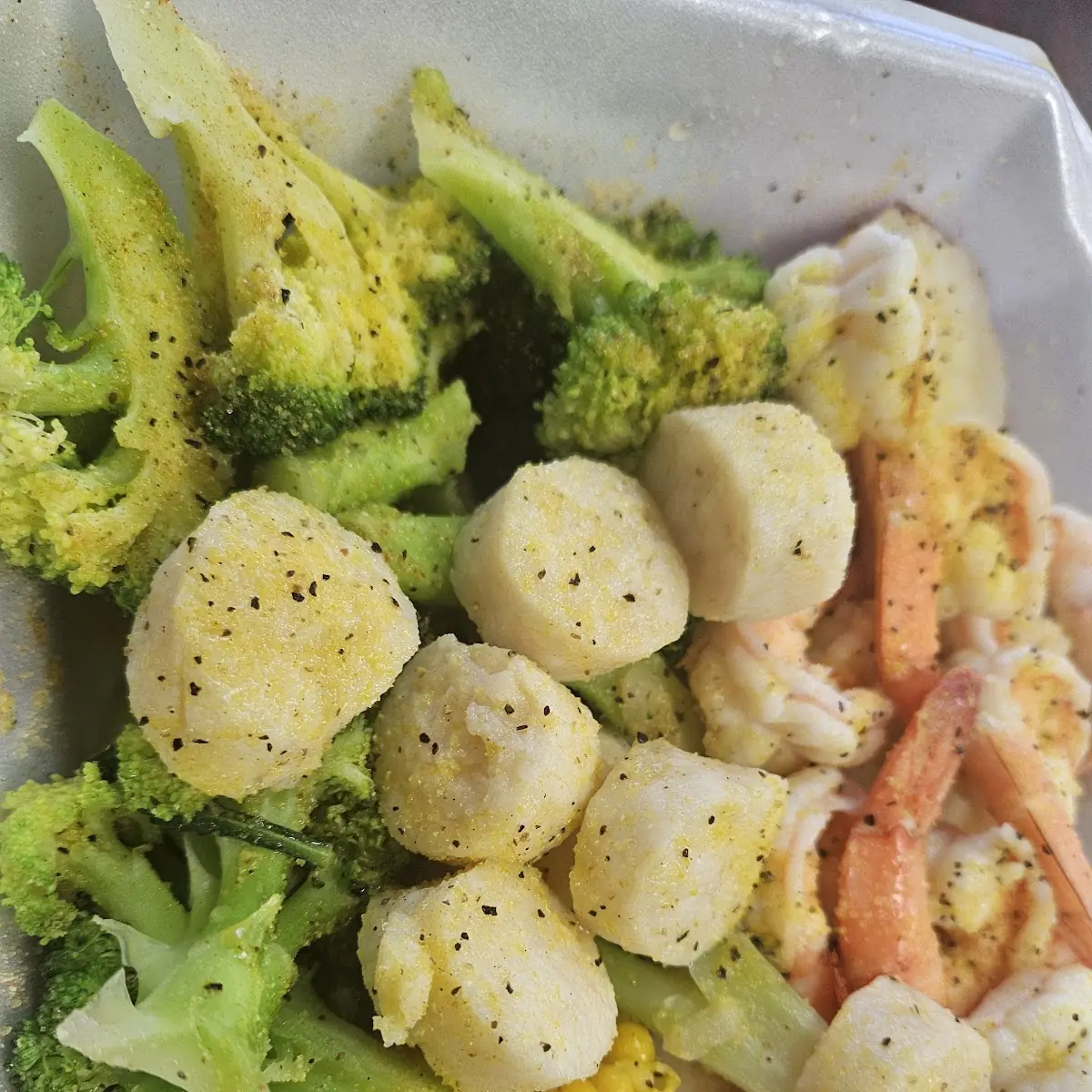 8 Scallops and 10 Jumbo Shrimp Lemon Pepper