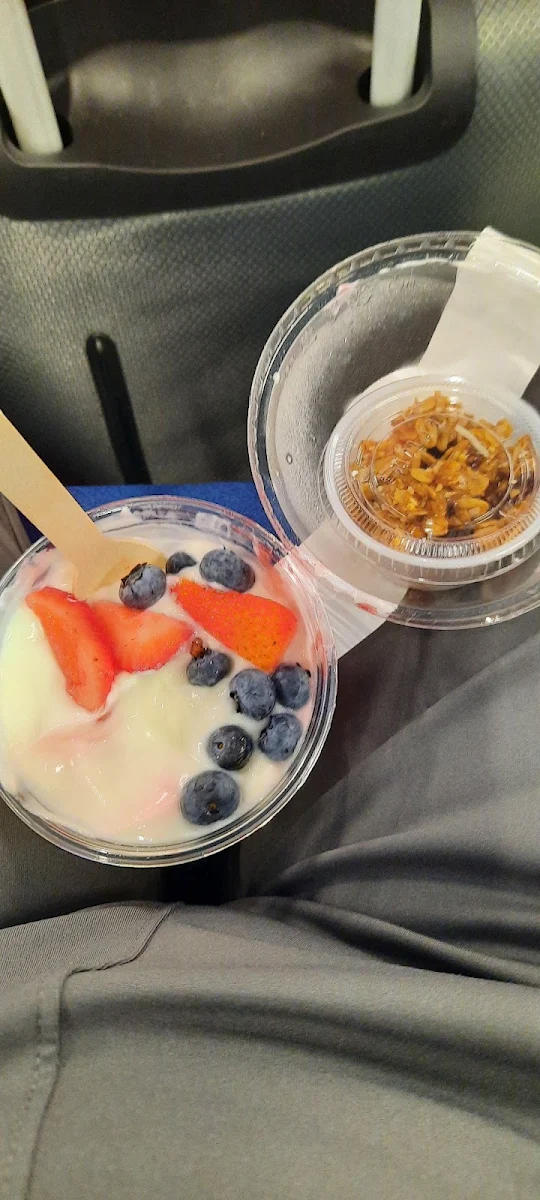 Yogurt Granola Cup, Dirty Apron