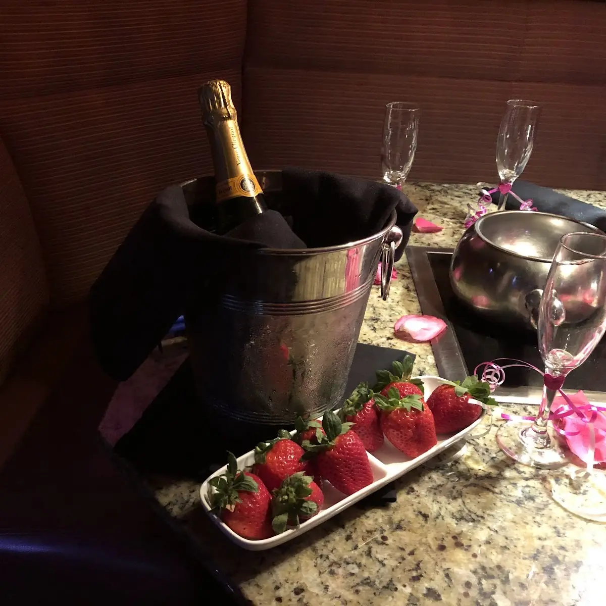 Sparkling Chocolate Fondue