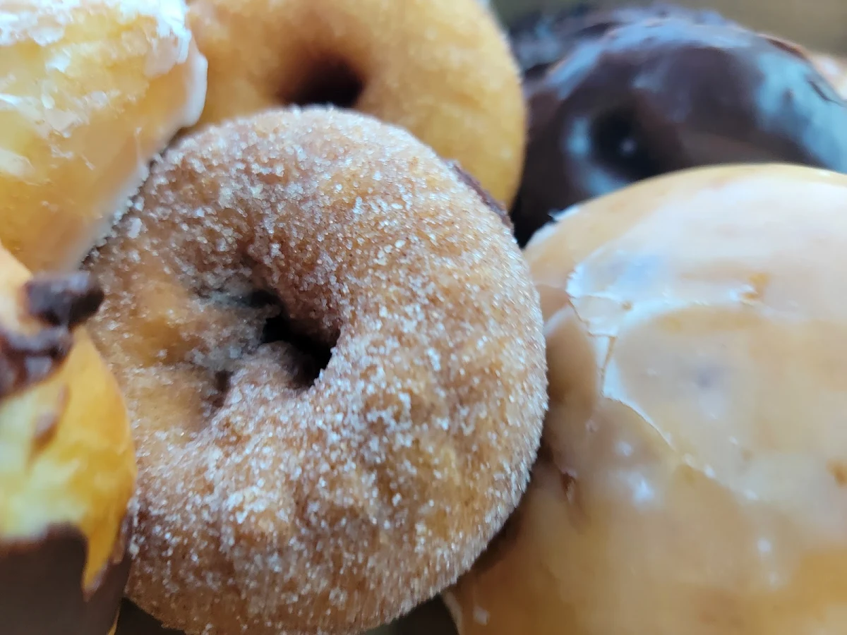 Suger Cinnamon Donuts